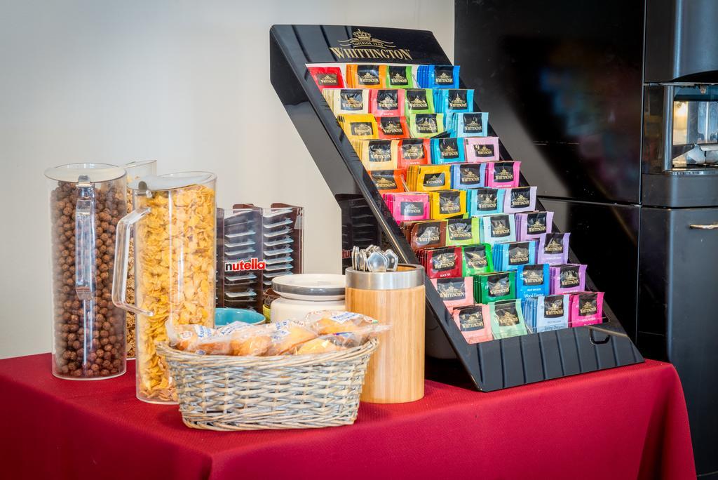 Hotel Du Lion D'Or Marmande Zewnętrze zdjęcie