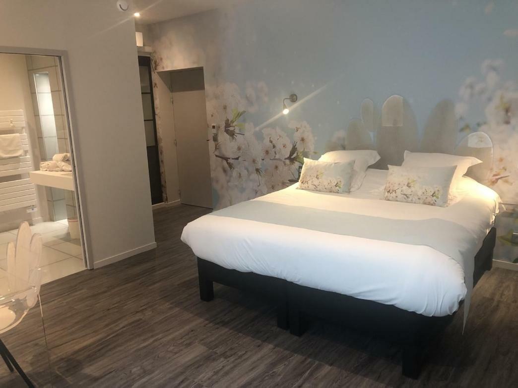 Hotel Du Lion D'Or Marmande Zewnętrze zdjęcie