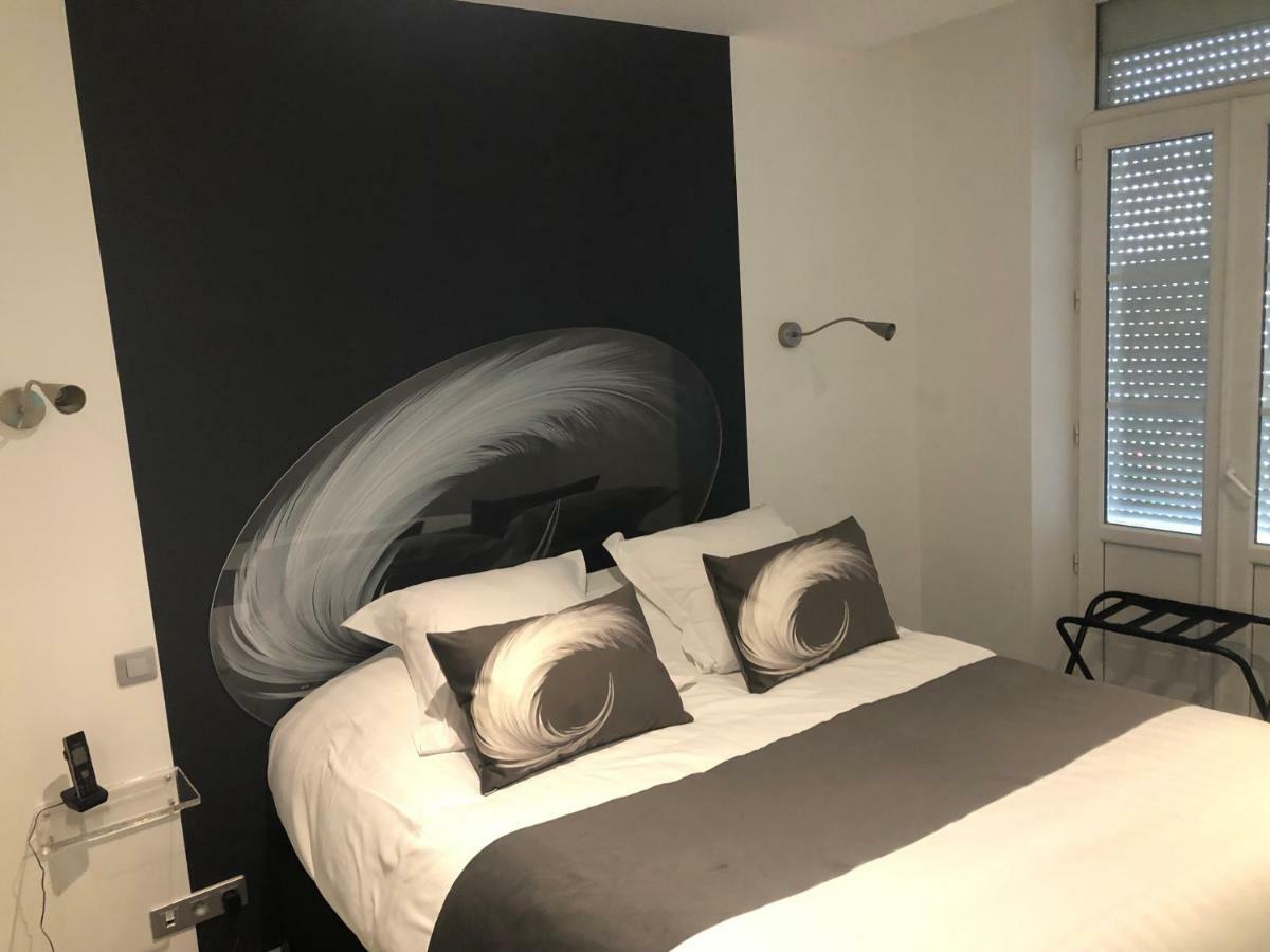Hotel Du Lion D'Or Marmande Zewnętrze zdjęcie